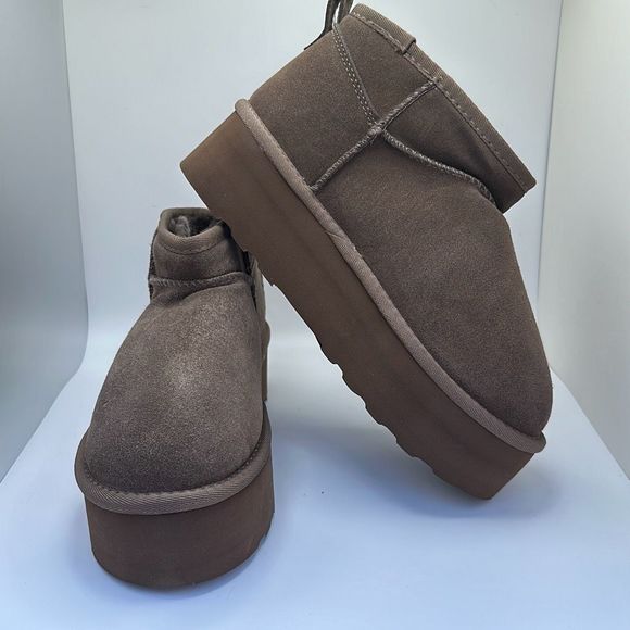 CUSHIONAIRE Women's Genuine Suede pull on platform boot +Memory Foam 8 WIDE TAUP - Picture 6 of 7